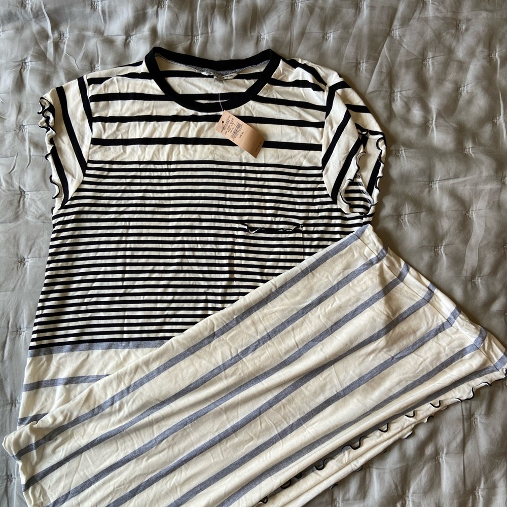 Super soft striped T-shirt dress